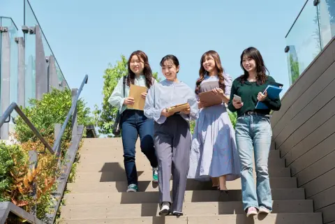 世帯年収「1000万円」の50代夫婦です。奨学金なしで子ども2人を「私立大学」に進学させるのは無謀でしょうか？