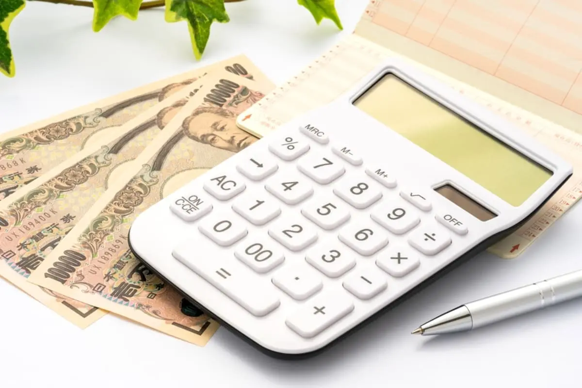 年収1000万円の生活ってどんな感じ？ 「ぜいたくできる」って本当ですか？