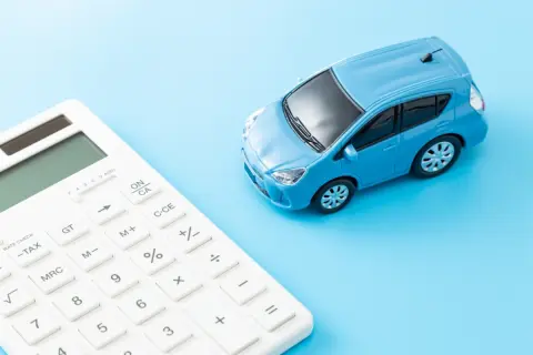 【実録】対向車の“逆走”で車が全損→夫と「10：0の事故だし、新車に買い替えられるね！」話していたら、保険金は「購入額じゃなく時価」なので、全然足りませんでした…万一に備えるためのポイントも解説