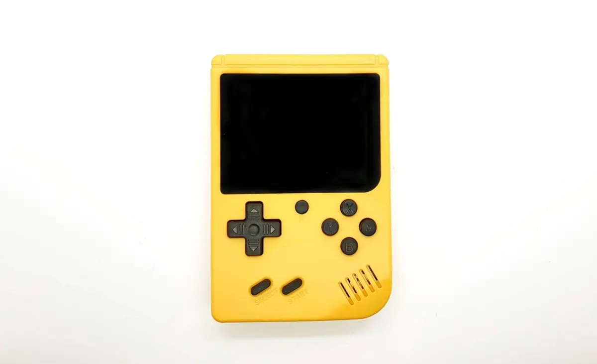 実家を整理していたら限定品の「ゲームボーイ」を発見！友人が「5万円くらいで売れるよ」と言っていたのですが、本当でしょうか？