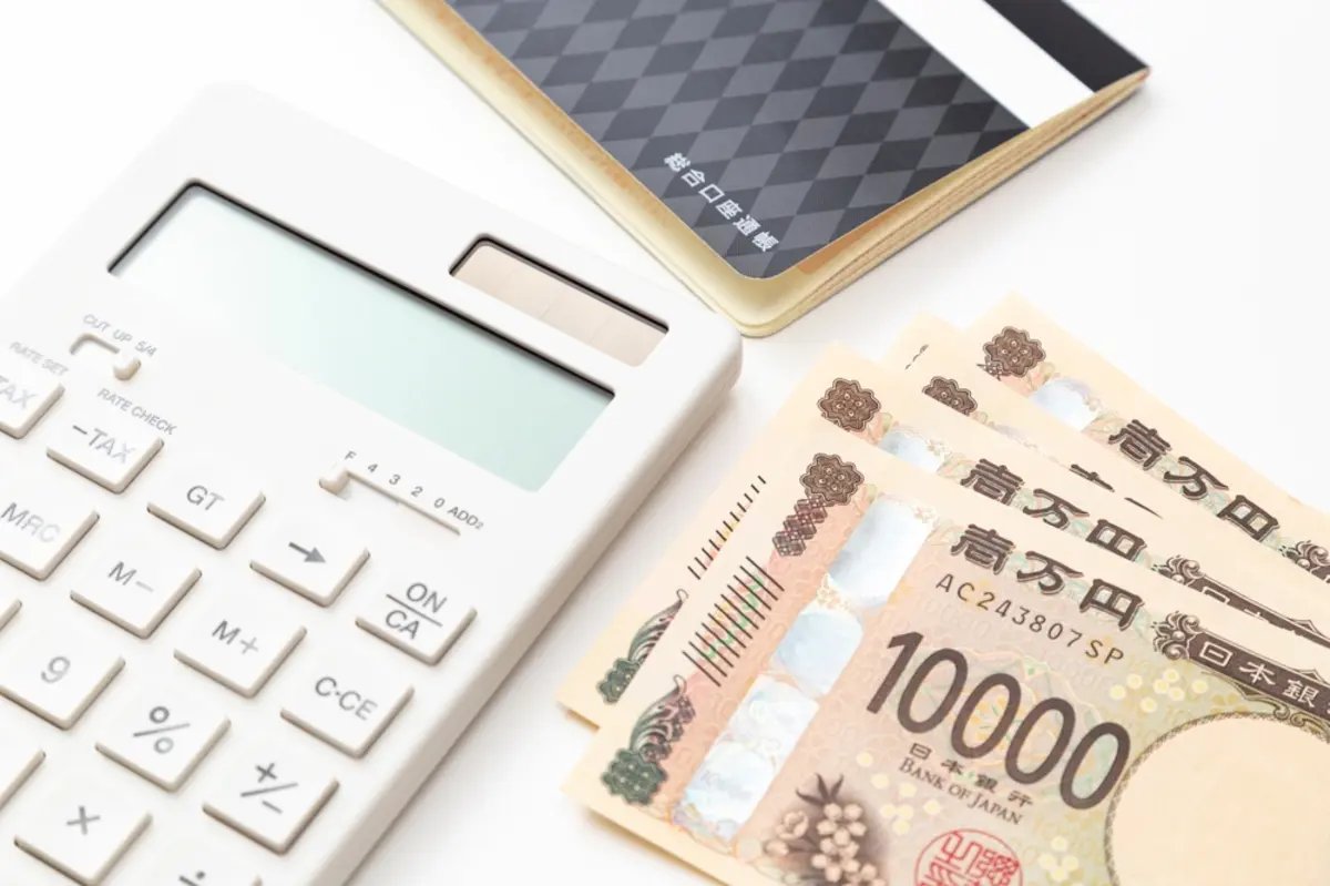 「500万円」を他の人名義の口座に移動すると税金がかかると聞きました。夫婦間の移動でも課税されますか？