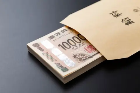 世帯年収「1000万円以上」の高所得世帯は全国にどれくらいいる？ 同じ世帯年収でも「片働き」より「共働き」の方が手取りが多くなるって本当？