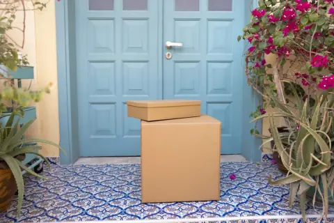 国交省が「置き配の標準化」「手渡し100円追加」を検討中と聞きました。盗難が心配ですが、リスクはないのでしょうか…？