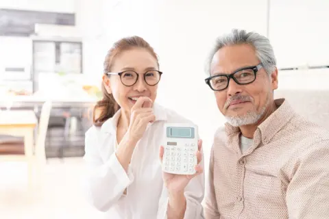 老後資金として「2000万円以上」貯めてる人って実際どれくらいいるの？ もらえる年金が夫婦で「月15万円」ほどあれば、老後働かなくても生活できる？