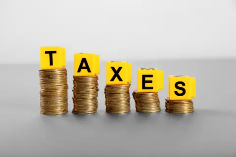 母が応援するNPO法人に「5万円」寄付しました。所得税が減るそうですが、いくらくらい控除されるのでしょうか？