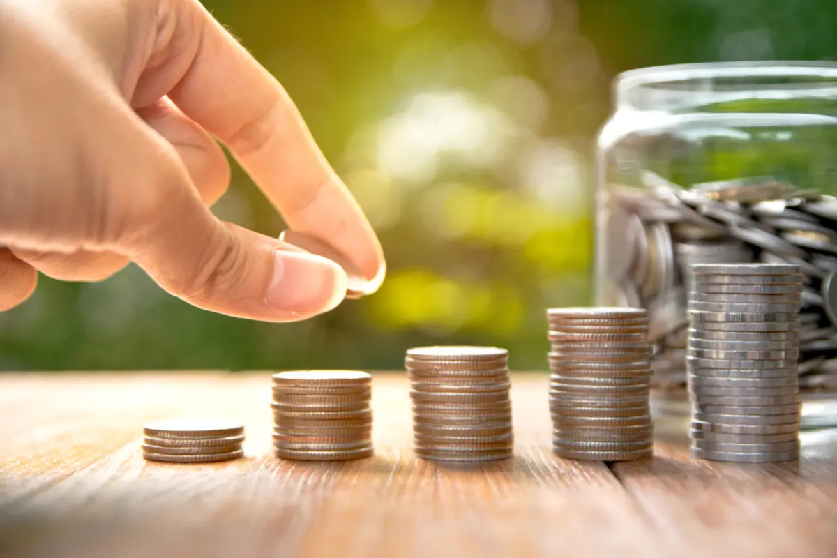 現在40代、年収は約550万円。このまま“役職なし”で定年まで働いた場合、年収の“伸び”は期待できる？