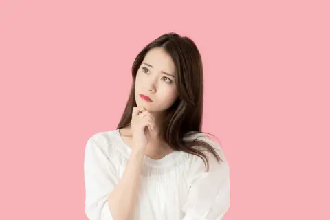 彼氏を「台湾旅行」に誘ったら「家賃より高い…」と断られた！ 海外旅行に“数十万円”かけるのは無駄遣い？「若者の海外離れ」の背景もあわせて解説