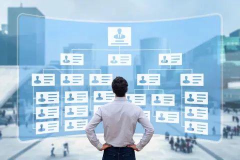 38歳の息子は役職に就かず「年収500万円」です。「責任が重いのは嫌だから」と出世意欲もないのですが、役職”あり”と”なし”で今後の収入はどれくらい違うのでしょうか？