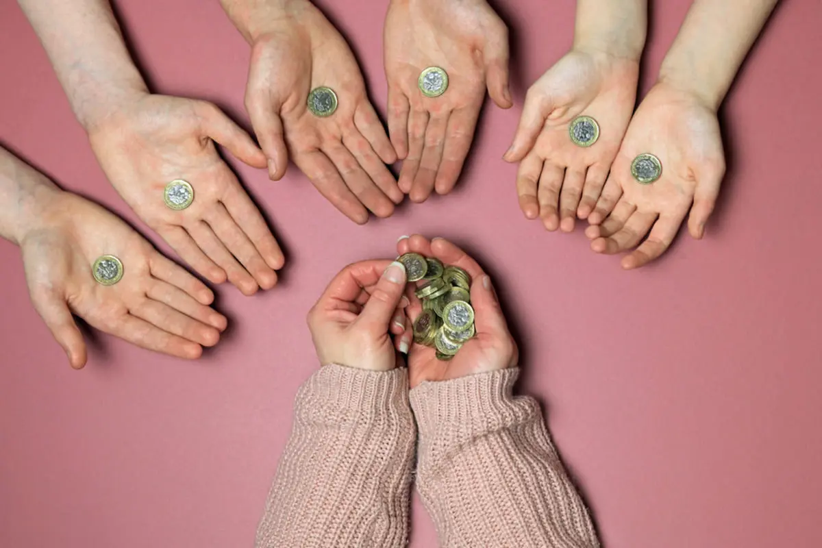 退職金「1000万円」を孫6人へ贈与したい。約166万円を1人ずつ一気に渡すのはNG？税金の負担をかけずに渡す方法とは