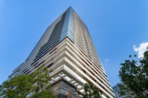 駅前にできた「タワマン」に住んでみたい…！ 住むにはどれくらいの“年収”が必要なのでしょうか？