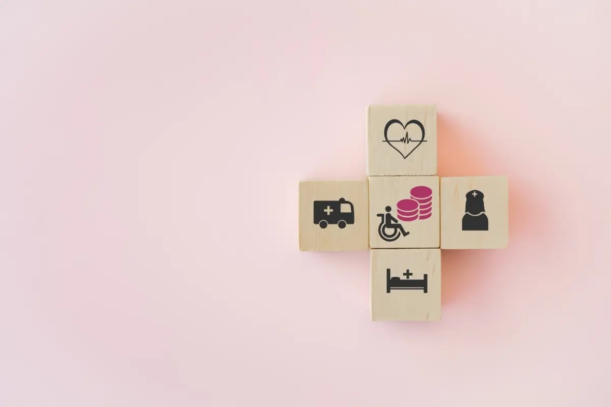 夫が急な入院で「自己負担額が12万円」かかりました。「高額療養費制度」を使いたいのですが、一度支払ってから戻ってくるのでしょうか？