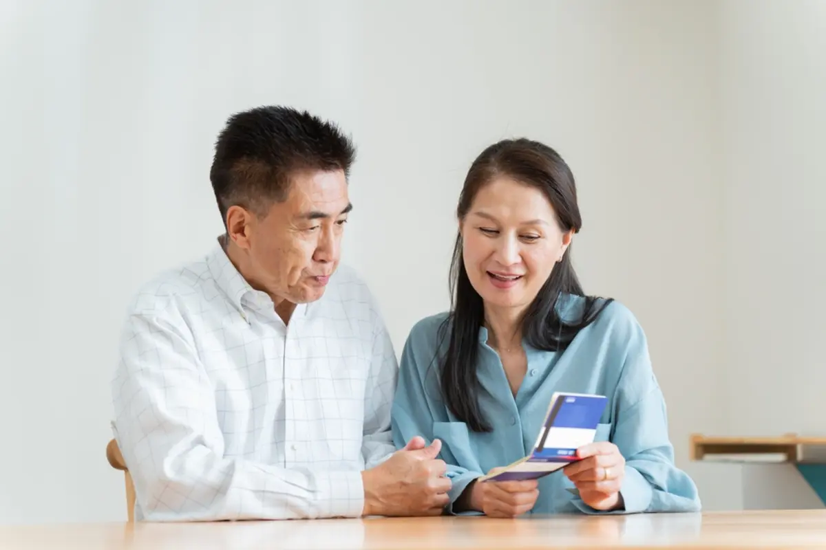 来年夫が定年ですが、貯蓄が「500万円」しかありません…50代と60代で「貯蓄額」は変わるものではないのでしょうか？