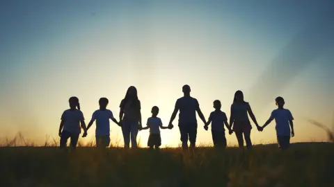 友人に「6人目」の子どもが生まれました。児童手当は「毎月合計10万円」くらい貰えるのでしょうか？