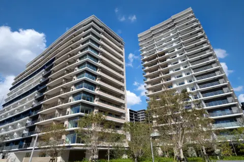 世帯年収900万円、東京郊外の5000万円のマンションを購入しようと思います。頭金はいくらくらい用意すればいいですか？