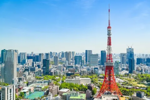 【移住したい都道府県】3位「福岡県」2位「沖縄県」を抑え、1位になった地域にビックリ！“生活にかかるお金”はどのくらい？ メリットや注意点もあわせて解説