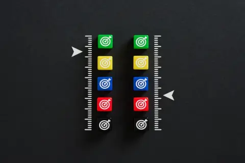 大学生の当時「2年分の年金」を納めていませんでした。全部納めた人と比べて受給額はどのくらい減るのでしょう？