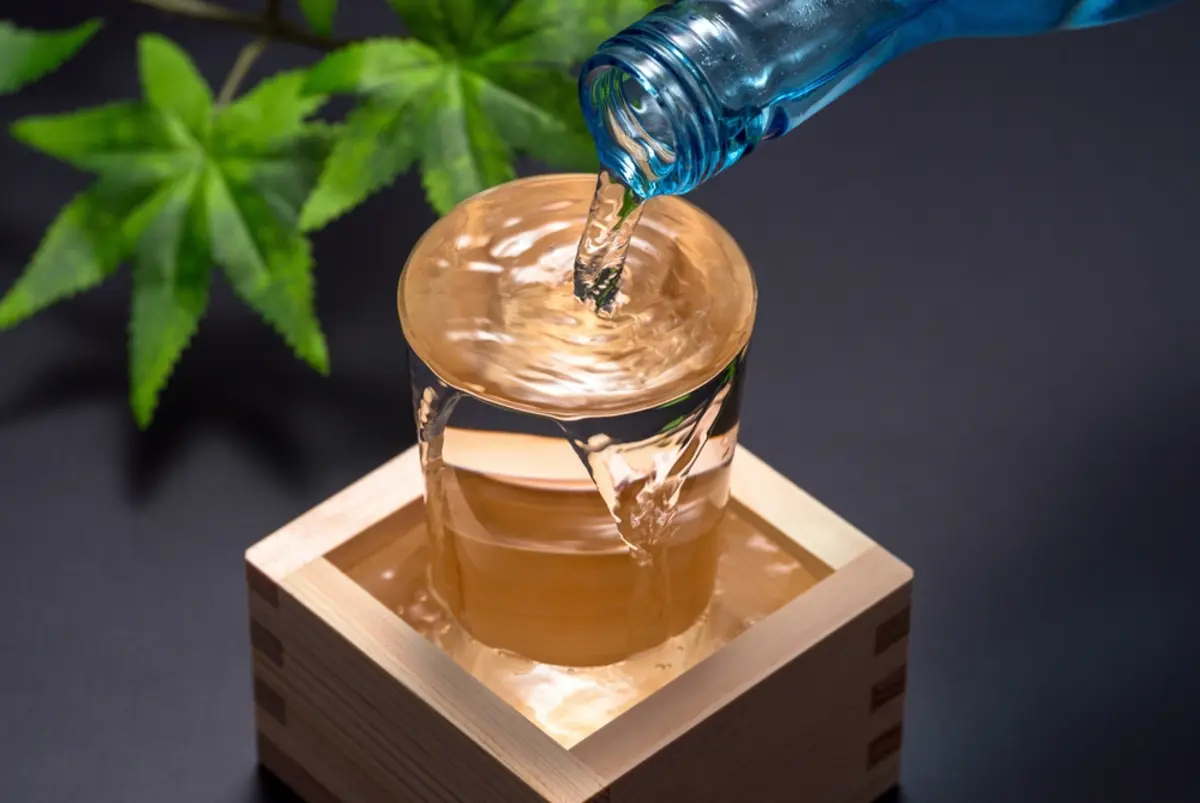 日本一「清酒」にお金をかける地域ランキング！ 3位「山形市」2位「福島市」だけど、1位は？ やっぱり東北の“米どころ”強し！