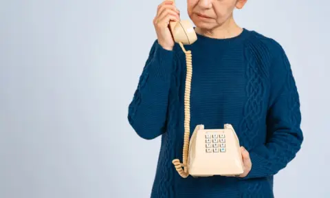 “月額1500円”かかっている固定電話をやめようと思っています。「電話加入権」を売却する方法で手放すことができるそうですが、いくらで売れるのでしょうか？