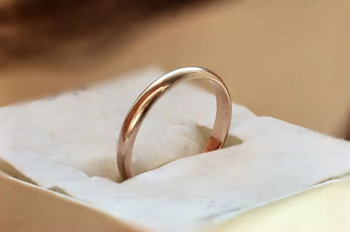 祖母にもらった「金の指輪」。2025年と10年前で“価値”はどれだけ変わった？ たった「5グラム」が“倍以上”になった背景とは