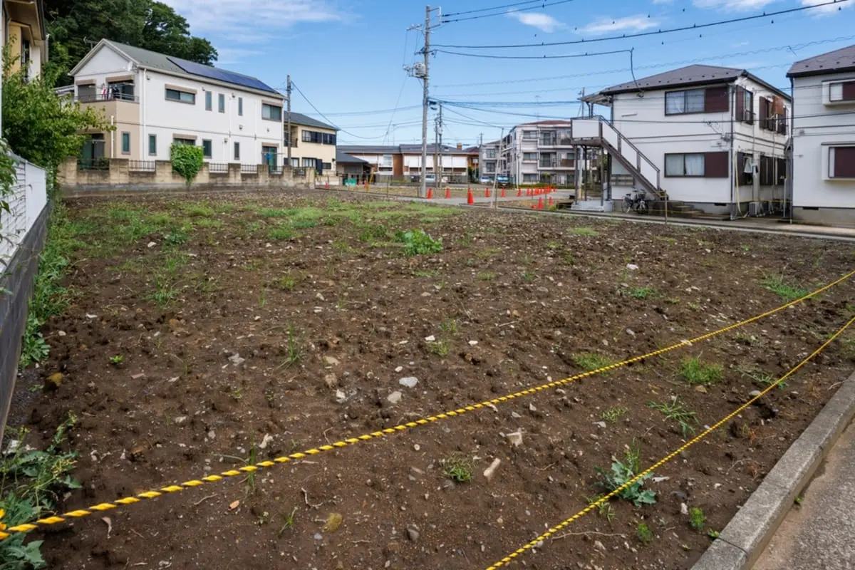30坪の空き地を都市部で「月3万円」で貸し出すと何年で元が取れる？利益の出やすい土地活用方法を解説