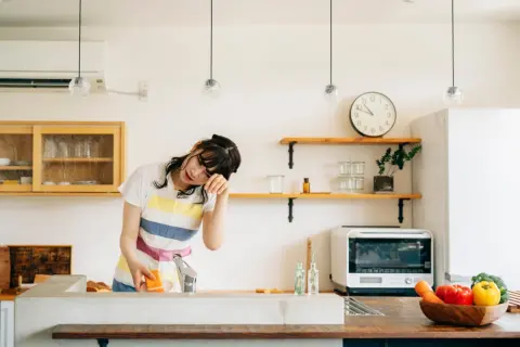 夏の自炊、3食きちんと作っていたらガス代と電気代で月2万円超え。これって本当に節約できてるでしょうか？