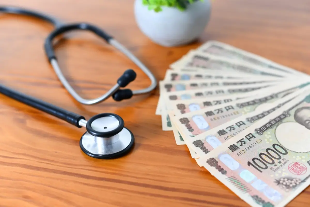 年収600万円の会社員。高額療養費制度で「支払い9万円」と思っていたら、自己負担「3万円」に減りビックリ！ 知らない人も多い“優遇制度”とは