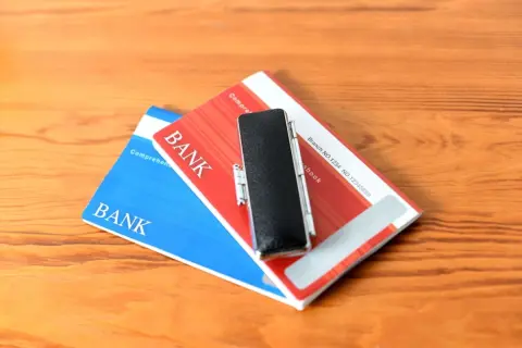 貯金が「1000万円」になったら預け先の銀行を分けた方がいい？ 分けるべき理由と複数の口座を持つときの注意点を解説