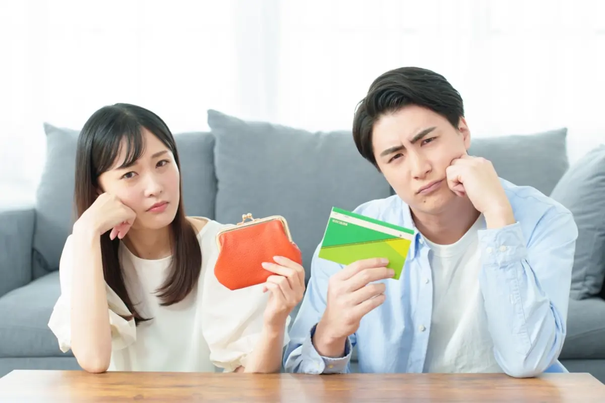 30代で子どもが2人。年収500万円ですが、教育費もかかり「年間100万円」を貯金するのは正直きついです…。他の家庭はどのくらい貯めていますか？