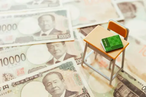 年金を「月20万円」もらっていた夫が急逝した妻。遺族年金はいくら受け取れる？