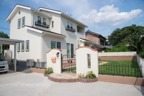 注文住宅を契約したのに「外構費」「水道工事費」が別途請求に!? 後悔しない見積もりの見方とは