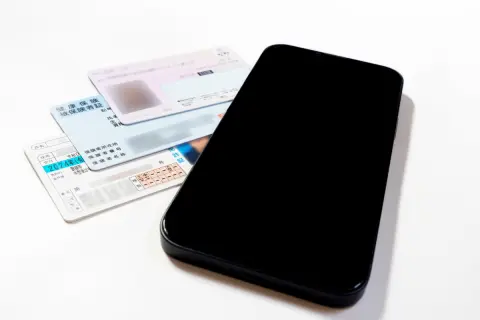 「iPhoneのマイナンバーカード」で“本人確認できない”自治体がある!? 「マイナ保険証」への影響は？ 「紙の保険証」の新規発行終了で変化する“医療現場の今”を解説