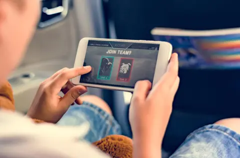 10歳の息子のスマホ料金が“3万円”…！ ゲームアプリに課金していたようですが、「親の同意なし」の課金は取り消せるでしょうか？