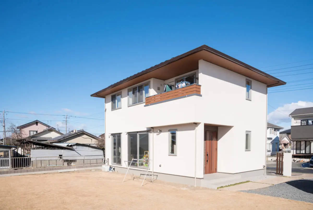 80歳の独身の叔父が「一軒家と土地」を持っています。もし遺言を残さずに亡くなった場合、この不動産は“誰が相続”することになるのでしょうか？