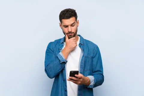 【普通預金vs外貨預金】銀行アプリで「外貨預金年利10％」の怪しい広告を発見！「日本円だけでいいでしょ」は本当？ 円安と物価上昇の今、どちらがお得か徹底解説