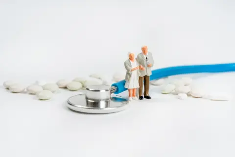 71歳の父は治療費を「3割負担」で支払っていました。普通は「2割負担」だと思うのですが、それほど収入があるということでしょうか？