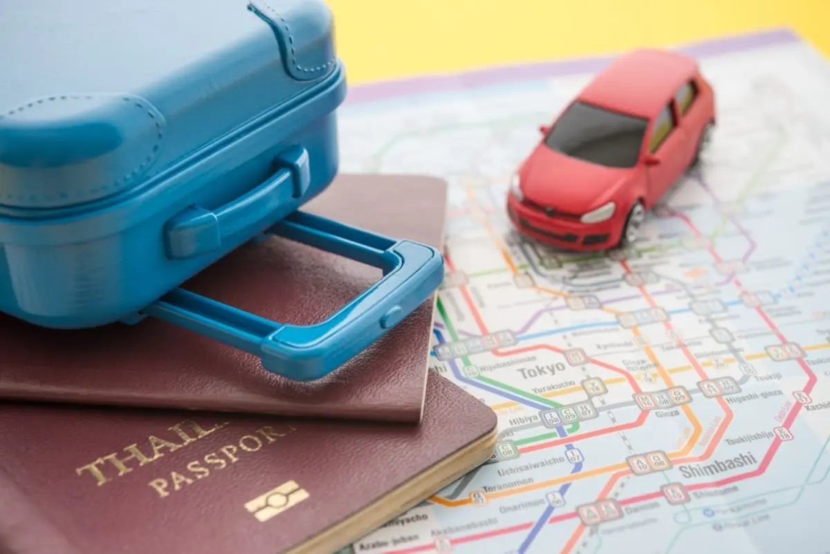 東京から静岡まで「新幹線で行こう」という夫。車で片道「3時間」なら頑張って運転したほうがいい？車と新幹線でかかる料金を比較