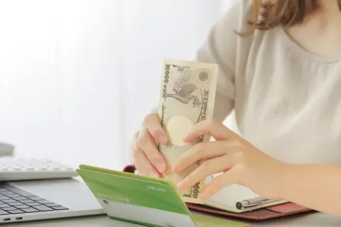 「教育費に使って」と父母から500万円を受け取りました。教育資金に贈与税はかからないそうですが、“習い事”も対象になりますか？