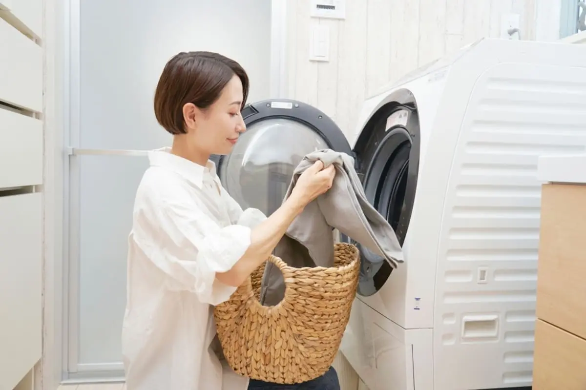 洗濯機を「10年以上」使い続けると“年間1万円超”損してるかも？電気代・修理費・水道代を検証！