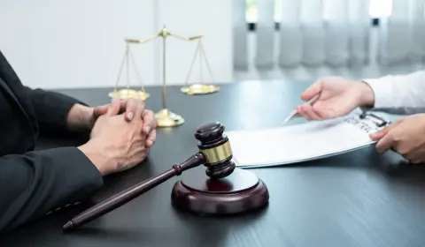 夫が義父の遺産1000万円を相続しました。夫とお金を出し合っている「家計管理用」の私の口座に500万円を移しても問題ないでしょうか？