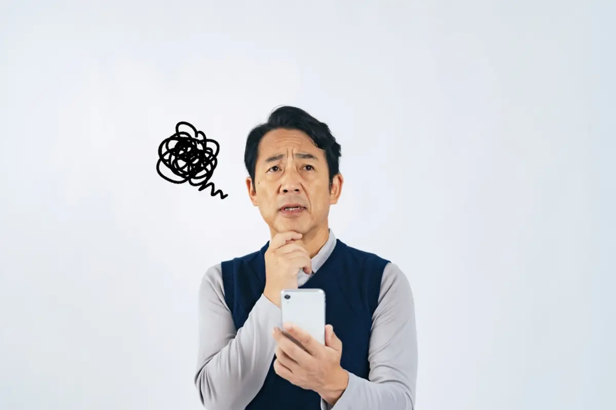 家族で格安SIMに移行したら、父が「キャリアメールがないと困る！」とのこと…。そんなにデメリットが大きいのでしょうか？