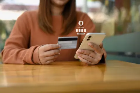 「クレジットカード」の「暗証番号」を忘れてしまった！ 「確認」する方法はある？