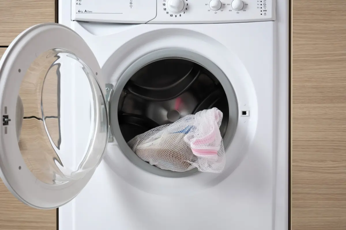 18万円の「ドラム式洗濯機」に、9000円の“5年延長保証”は必要？「元が取れる確率」はどのくらいですか？ データをもとに試算してみた