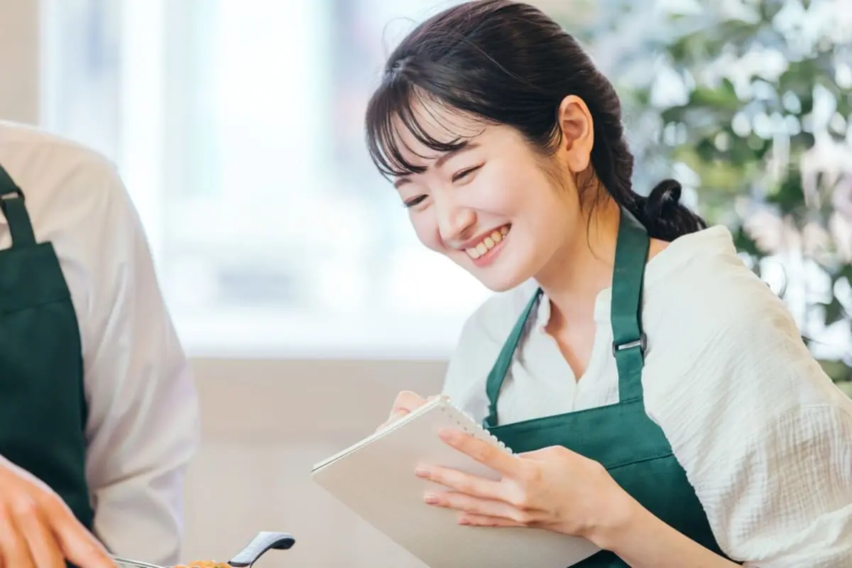 「40歳・年収400万円」の片働き家庭。妻に「年収300万円くらい稼いでほしい」と伝えても、“周りでそんなに稼ぐ人はいない”とのこと。40代既婚女性で稼ぐ割合はどのくらいですか？