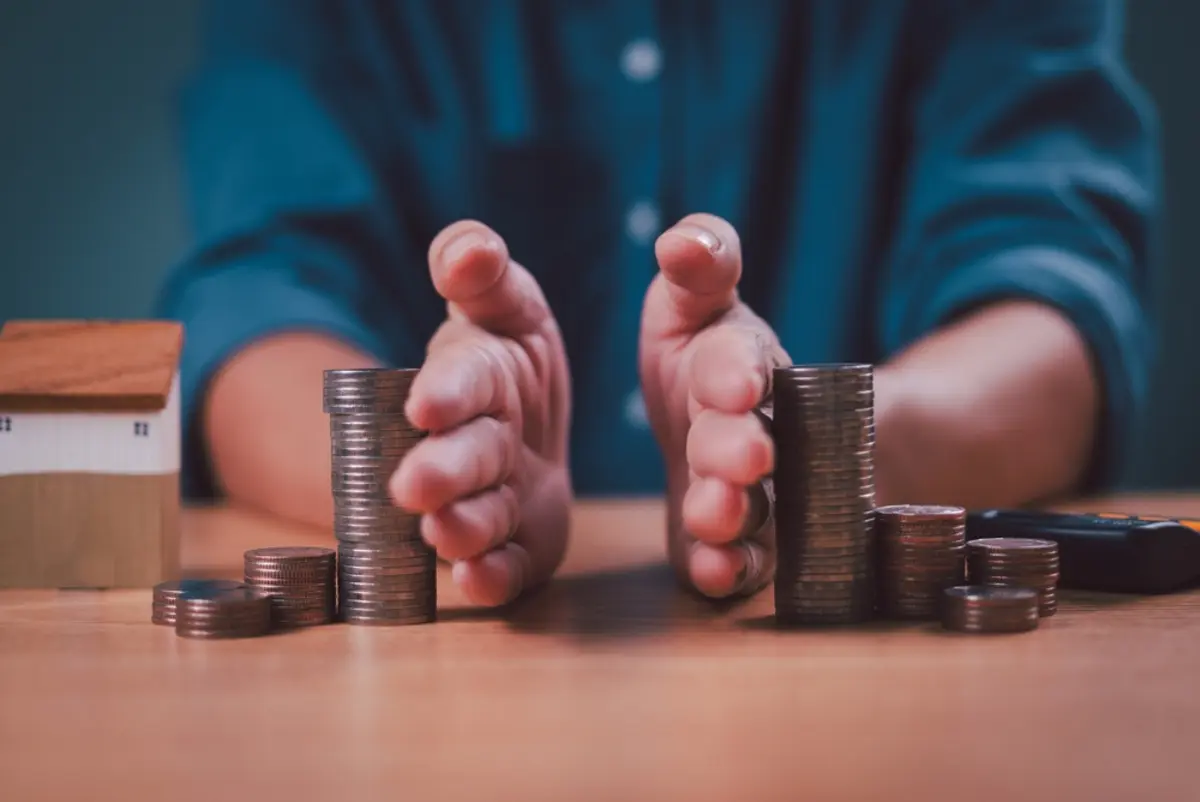 夫の「相続財産5000万円」…義弟と私で均等に分けたのに、税金の負担が全然違うのはなぜ？