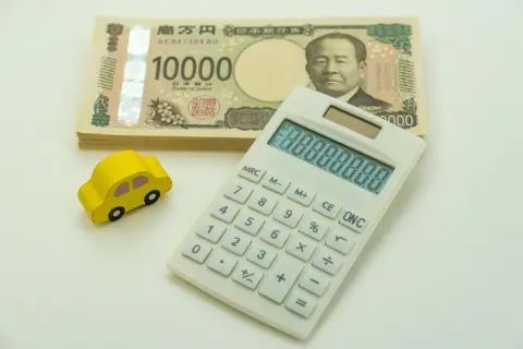 「アルファード」が欲しいけど“カーローン・残クレ”でも厳しい…代わりに「ヴォクシー」を検討中ですが、毎月の負担額はどれだけ変わりますか？ 返済額をシミュレーション