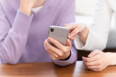 10月から始まる「NHKネット配信」の受信料について質問です。受信料が発生しないようにするには、どうすればよいでしょうか？