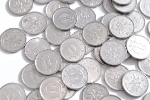 1円玉のエラーコインが「280万円」で落札されたことも!?額面以上になる硬貨の特徴とは？