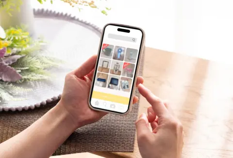 フリマサイトで「歴代総理大臣の名刺」が1万円超で出品！“コレクション目的”と思ってたけど「悪用」のために売ってるケースも!? 高値で取引される理由とは