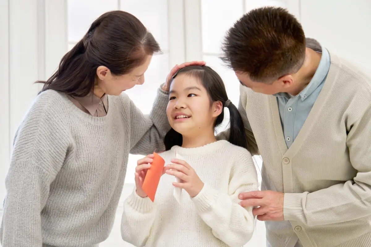 年金と貯蓄もあるし、退職金「1000万円」は孫の教育資金として渡したい！できるだけ贈与税がかからない方法はある？