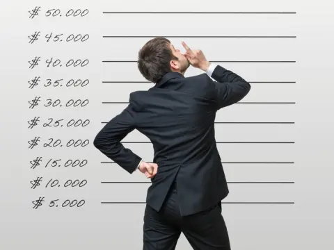 「安定＋高収入」といわれる自衛隊の年収はどれくらい？ 一般会社員と比較して給与事情はどうなっている？